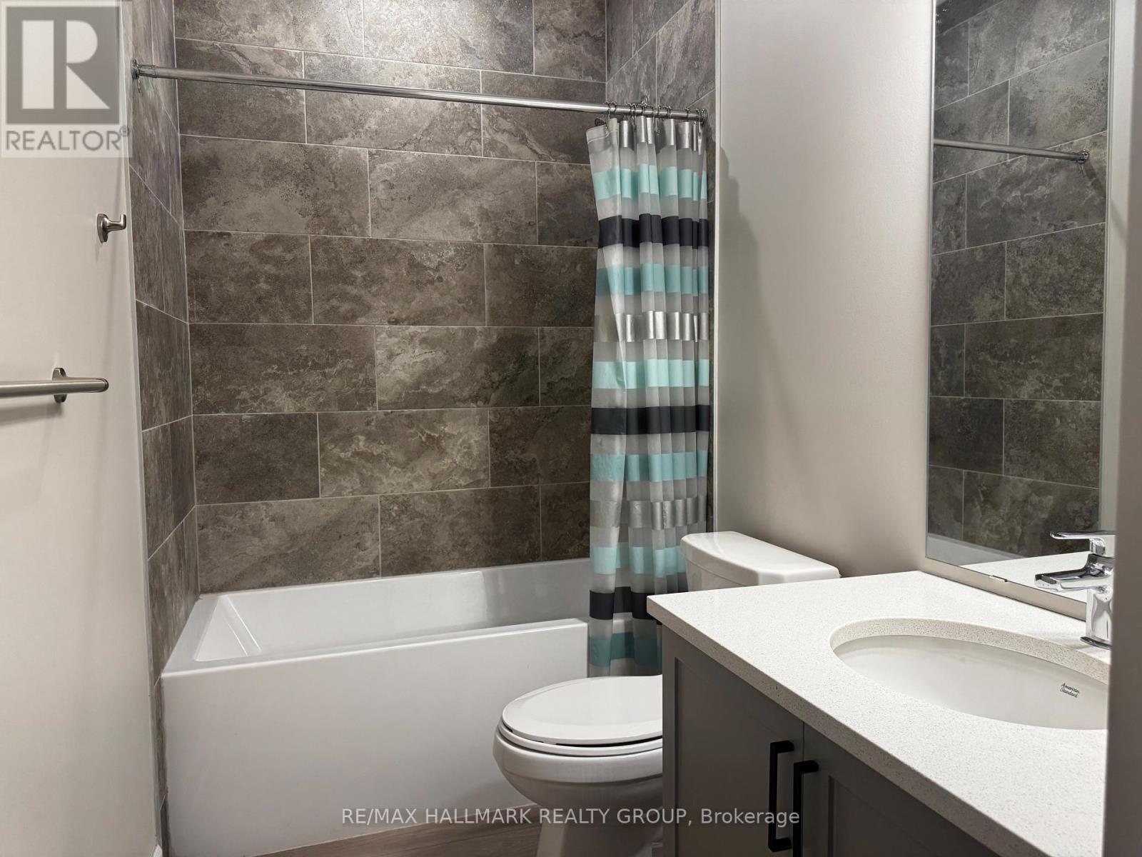 Main Bathroom - 1497 Flanders Road, Brockville, ON - Indoor Photo Showing Bathroom
