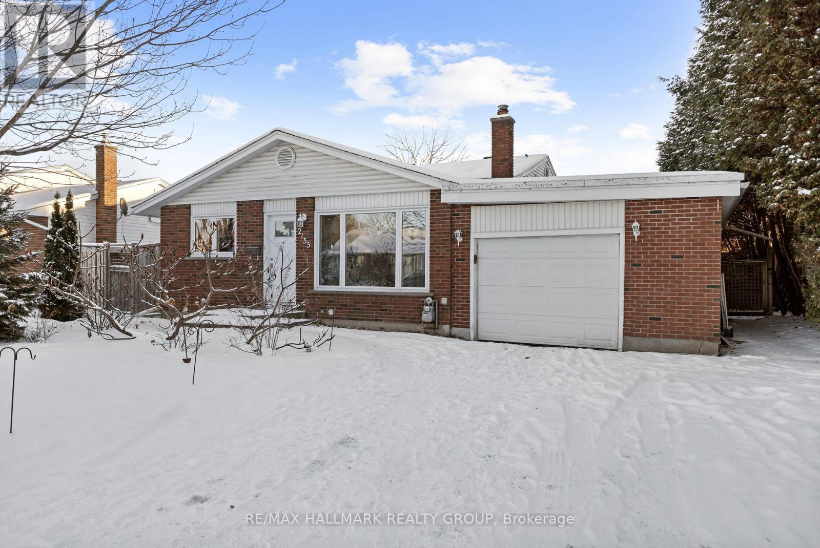 2155 Monson Crescent, Ottawa, ON - Outdoor