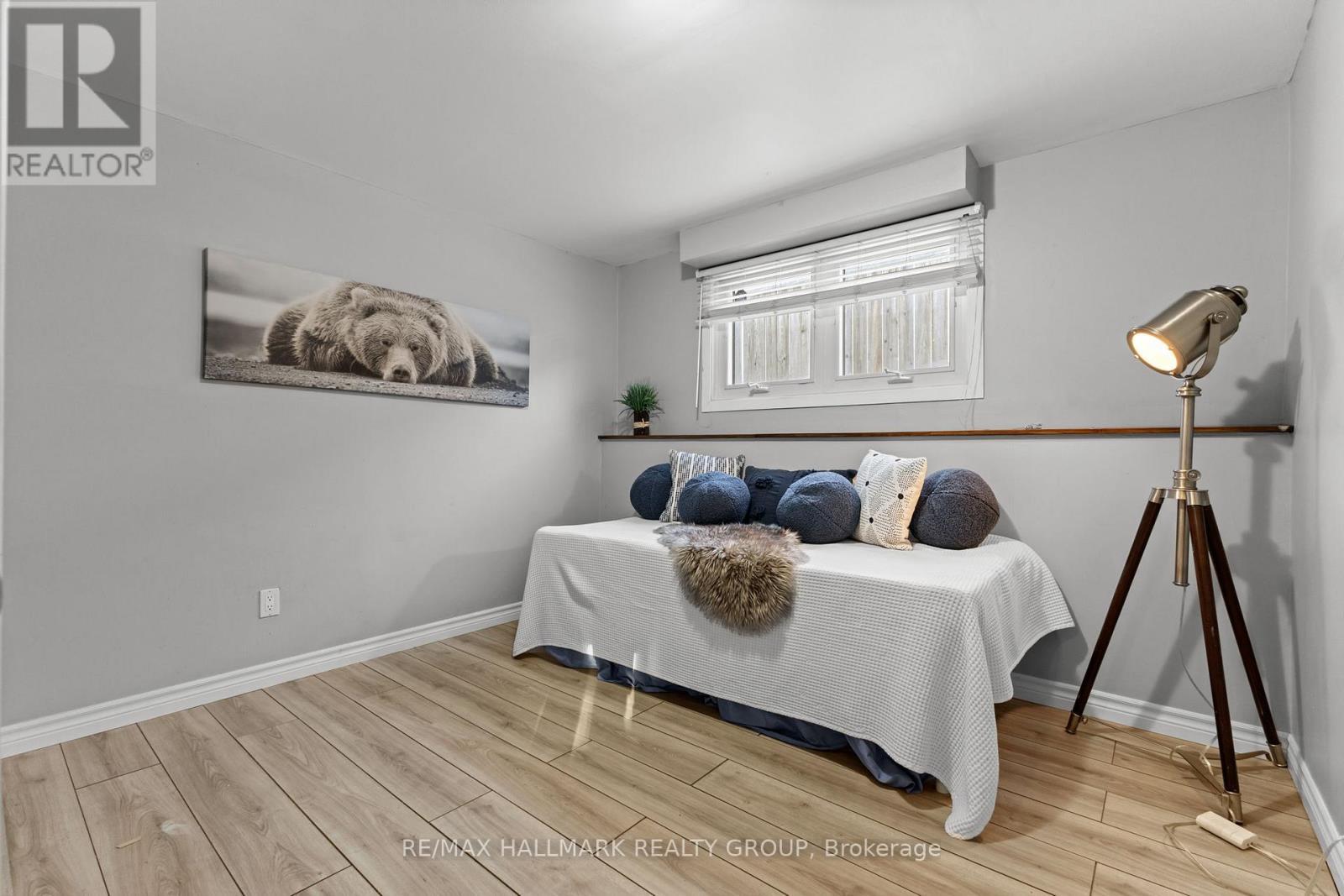 2155 Monson Crescent, Ottawa, ON - Indoor Photo Showing Bedroom