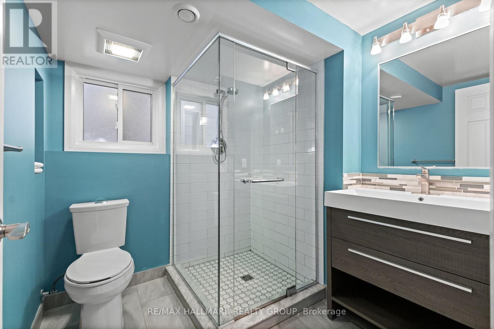 2155 Monson Crescent, Ottawa, ON - Indoor Photo Showing Bathroom