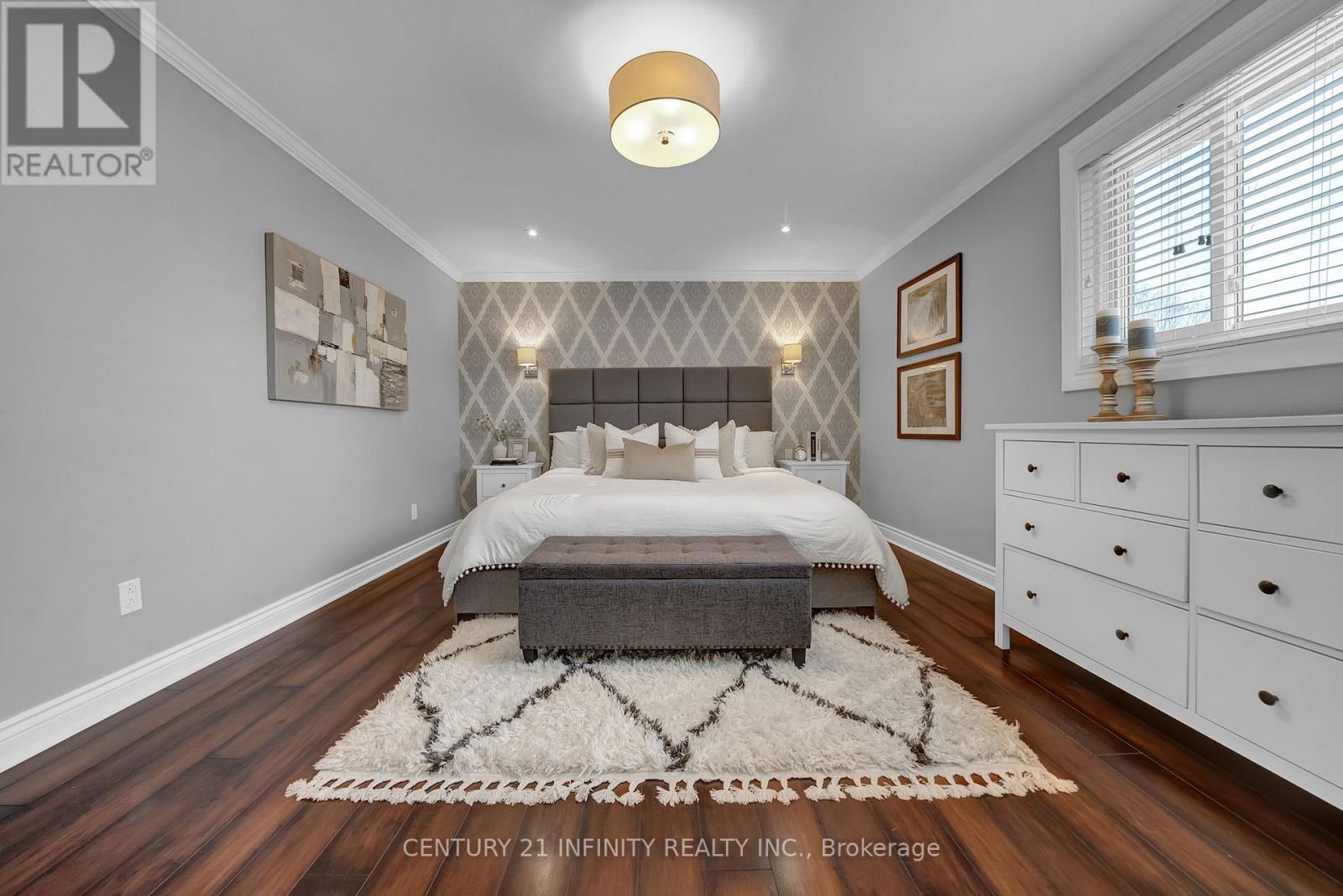 Primary Bedroom - 14 Shannon Court, Whitby (Lynde Creek), ON - Indoor Photo Showing Bedroom