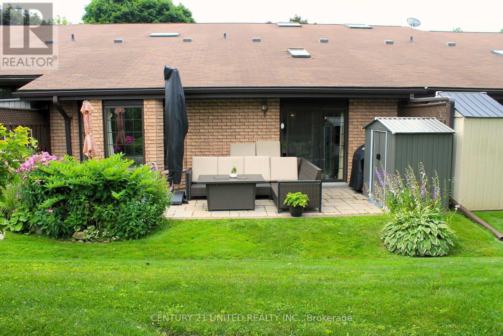 5 - 689 Whitaker Street, Peterborough (Ashburnham Ward 4), ON - Outdoor