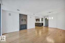 #503 10028 119 ST NW Edmonton, AB T5K 1Y8