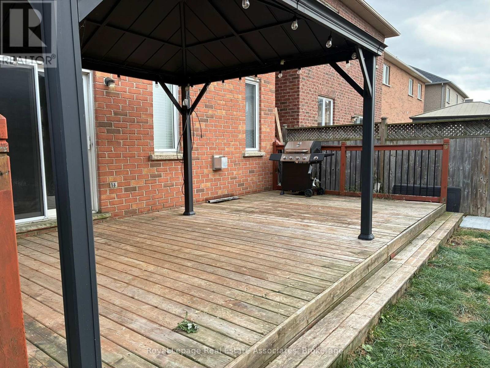 21 Ridgegate Place, Hamilton, ON - Outdoor With Deck Patio Veranda With Exterior