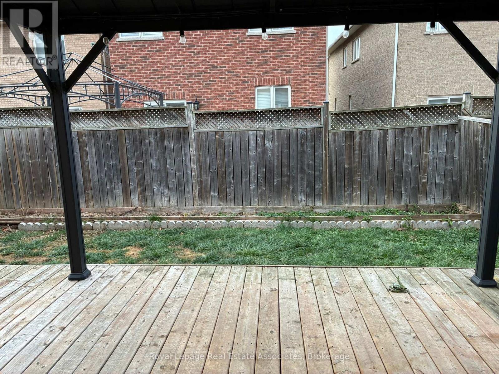 21 Ridgegate Place, Hamilton, ON - Outdoor With Deck Patio Veranda With Exterior