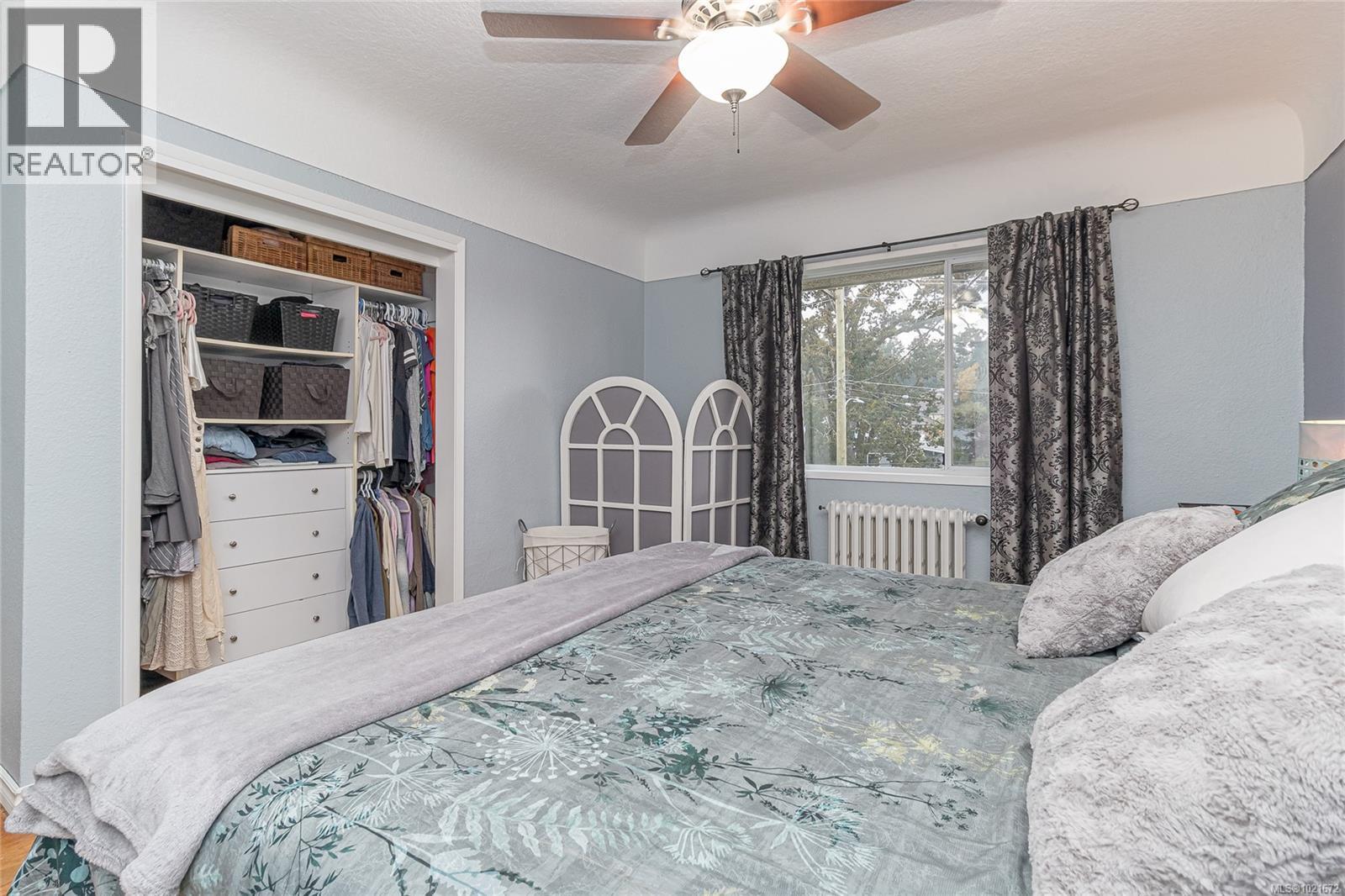 3837 Wilkinson Rd, Saanich, BC - Indoor Photo Showing Bedroom