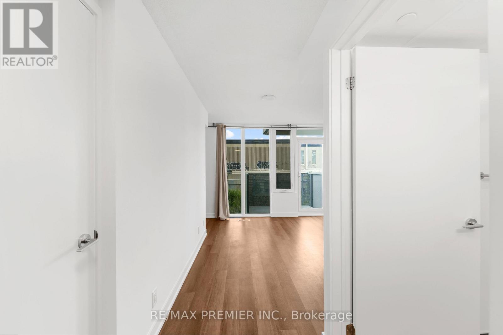 102 - 38 Monte Kwinter Court, Toronto, ON - Indoor Photo Showing Other Room