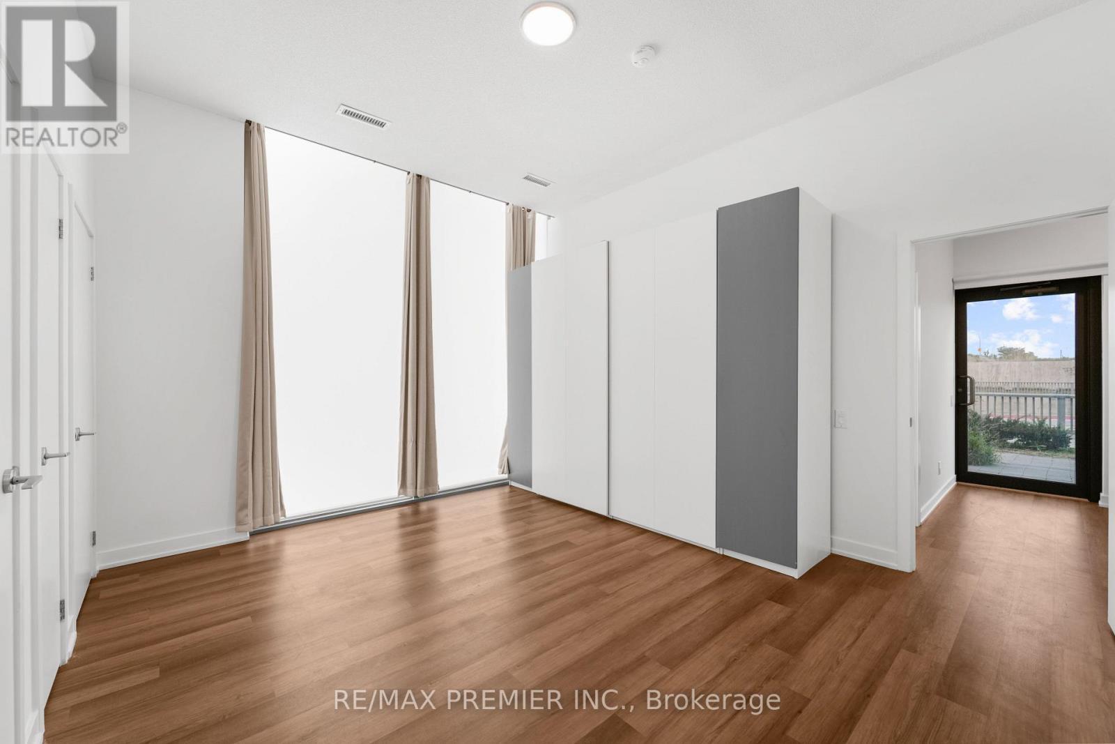 102 - 38 Monte Kwinter Court, Toronto, ON - Indoor Photo Showing Other Room