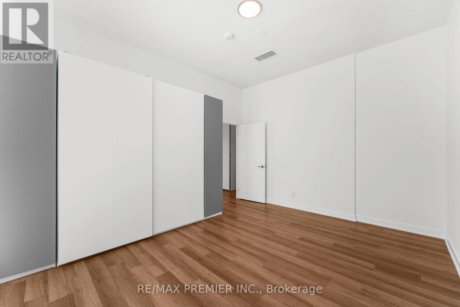 102 - 38 Monte Kwinter Court, Toronto, ON - Indoor Photo Showing Other Room