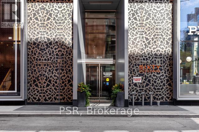 910 - 60 Colborne Street, Toronto, ON - Outdoor