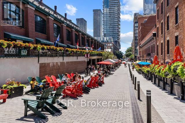 910 - 60 Colborne Street, Toronto, ON - Outdoor