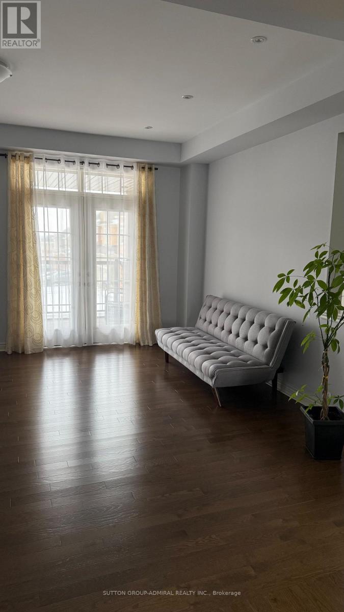 80 Inverness Way, Bradford West Gwillimbury, ON - Indoor