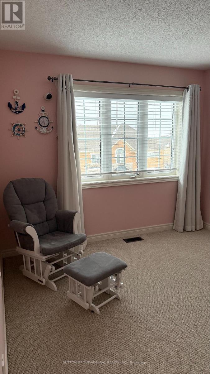 80 Inverness Way, Bradford West Gwillimbury, ON - Indoor