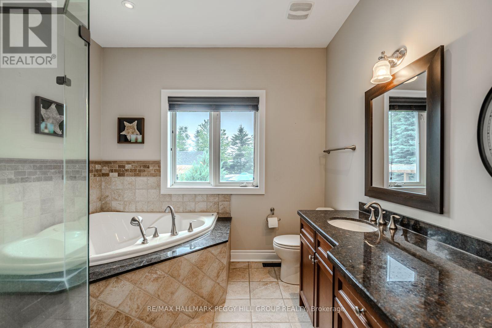5 Munro Court, Springwater, ON - Indoor Photo Showing Bathroom