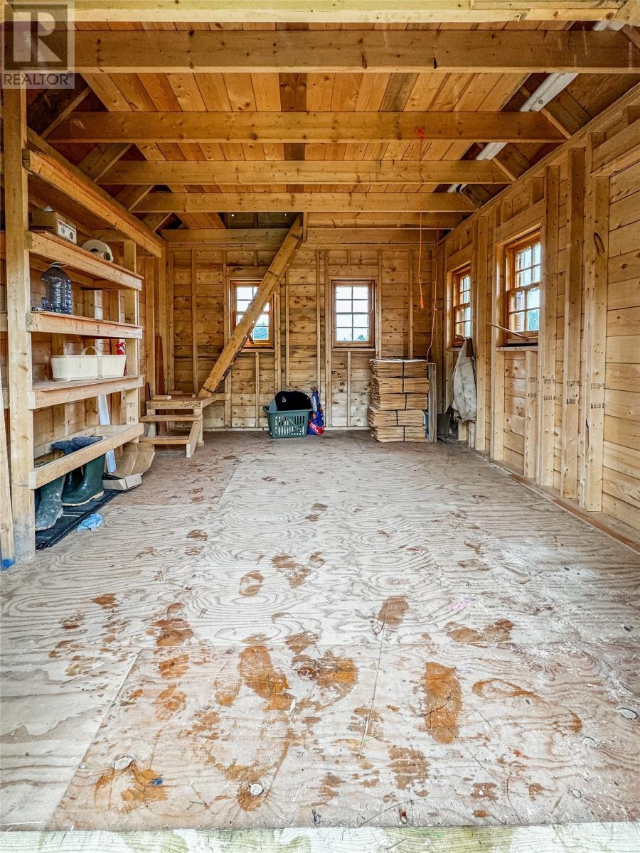 8 Powers Road, Marystown, NL