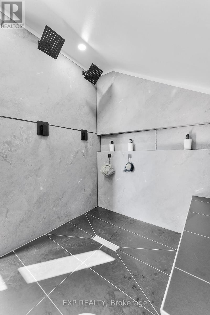 249 Wallace Avenue S, Welland (Lincoln/Crowland), ON - Indoor