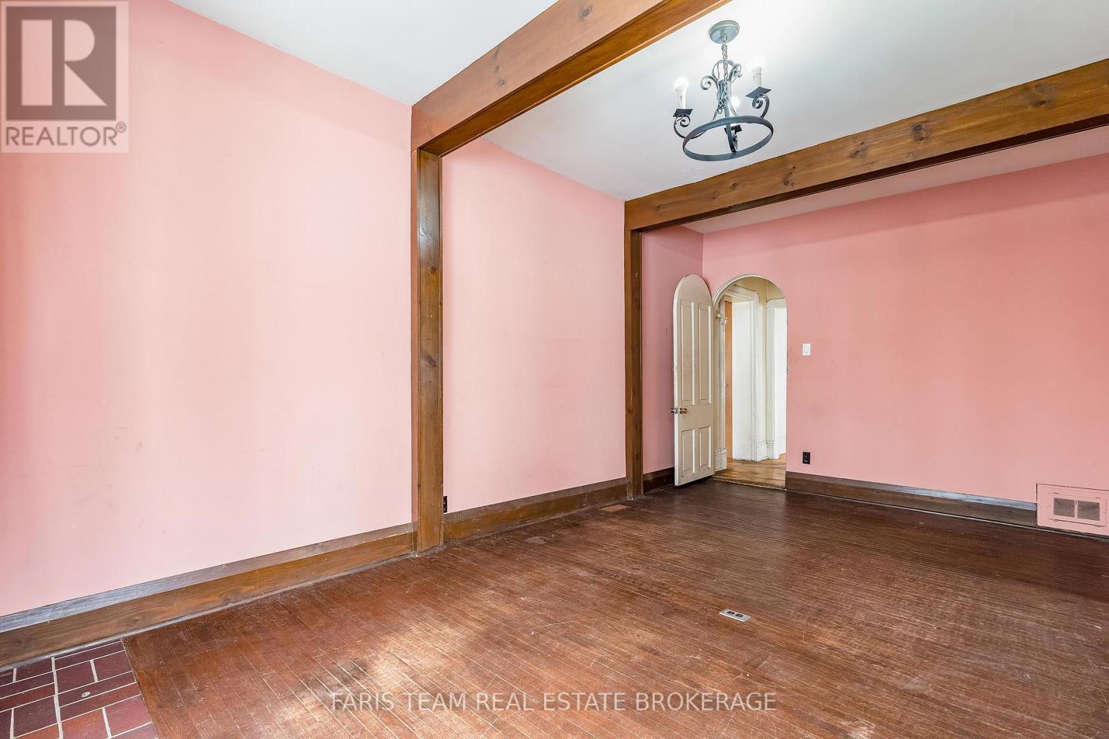 170 Kempenfelt Drive, Barrie, ON - Indoor Photo Showing Other Room
