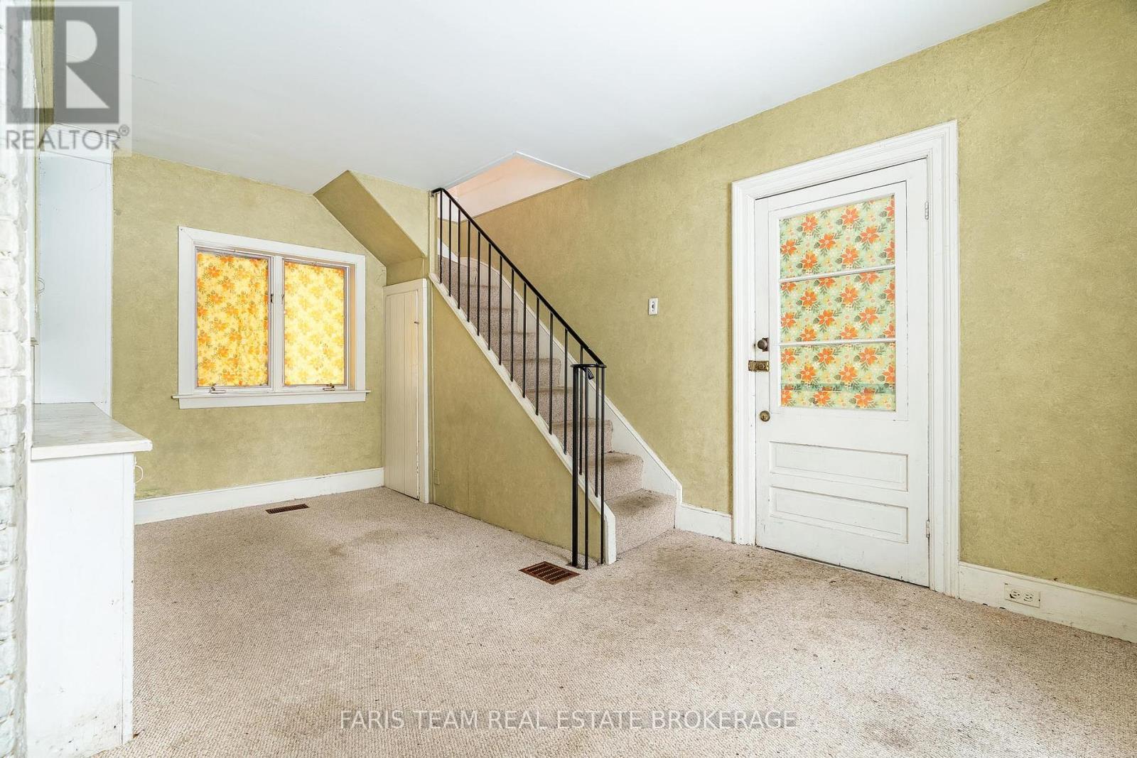 170 Kempenfelt Drive, Barrie, ON - Indoor Photo Showing Other Room