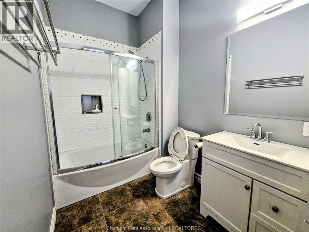 163 Main Street, Dresden, ON