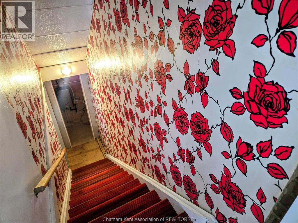 163 Main Street, Dresden, ON