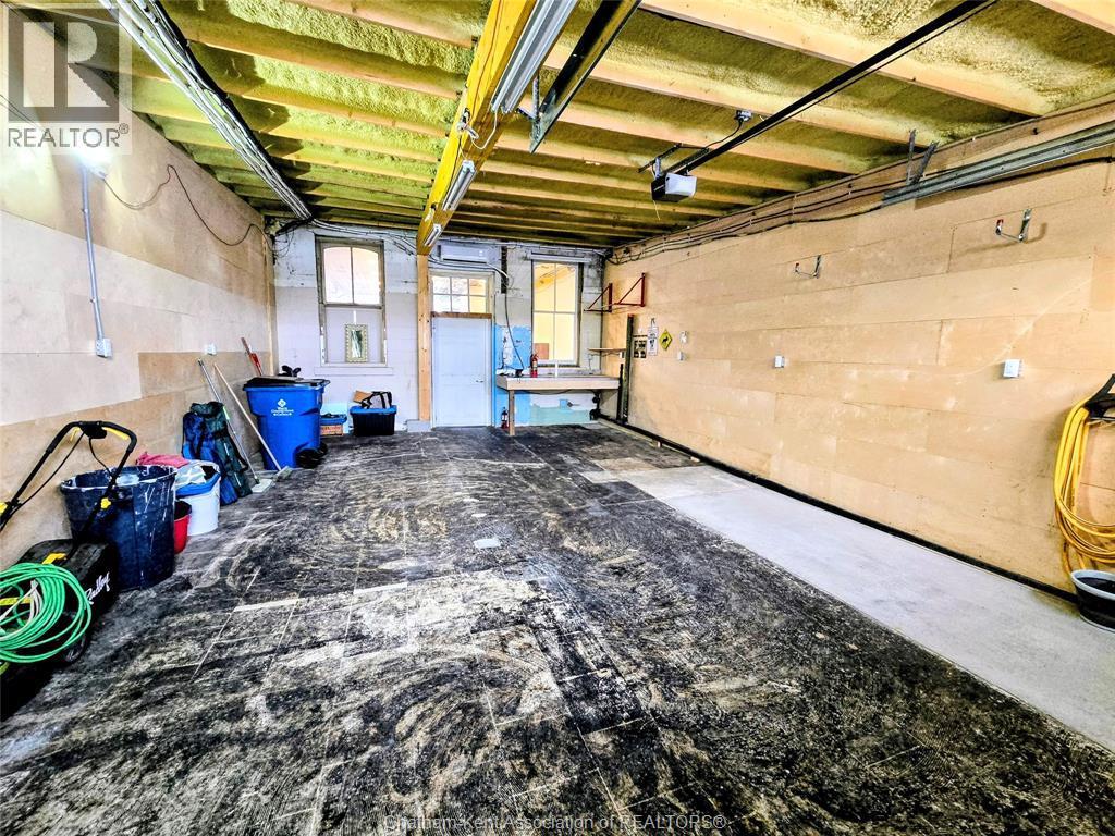 163 Main Street, Dresden, ON