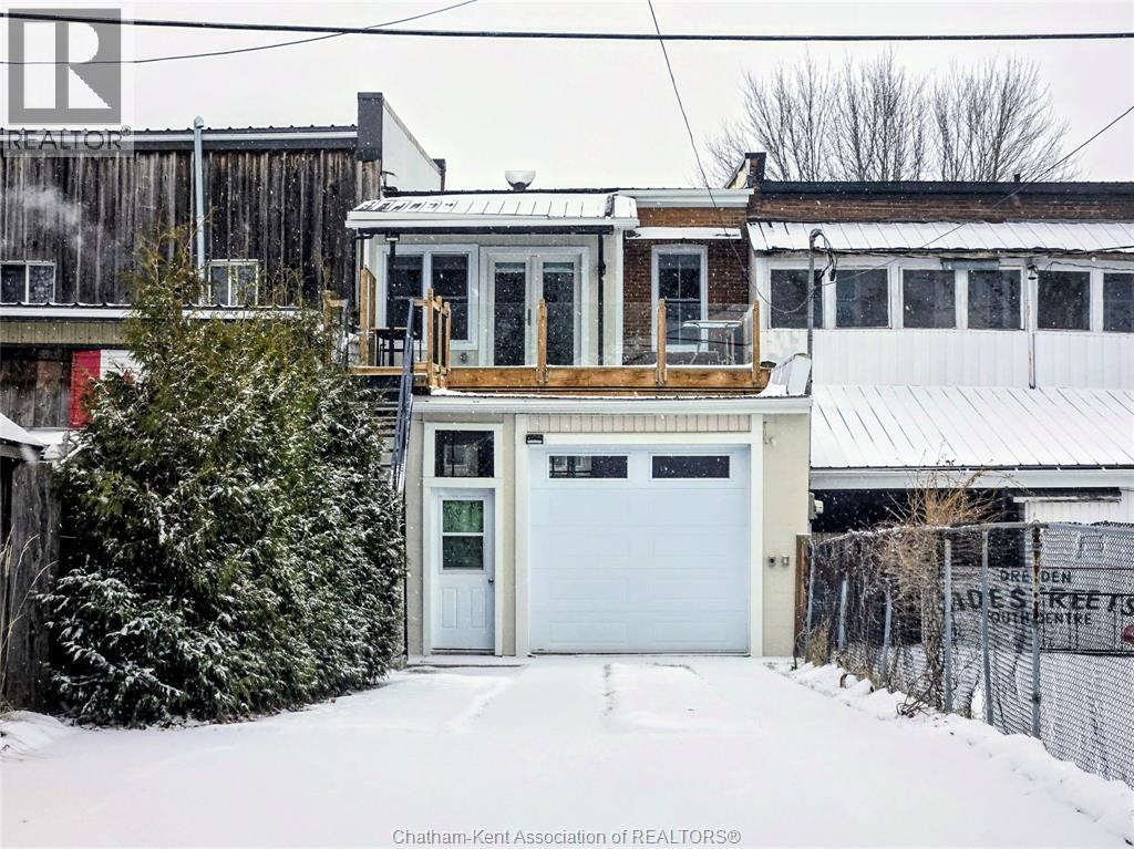 163 Main Street, Dresden, ON