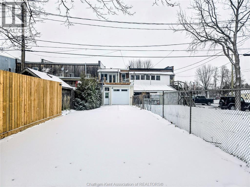 163 Main Street, Dresden, ON