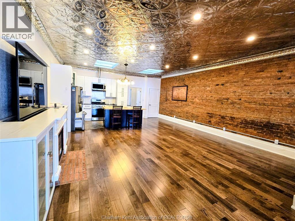 163 Main Street, Dresden, ON