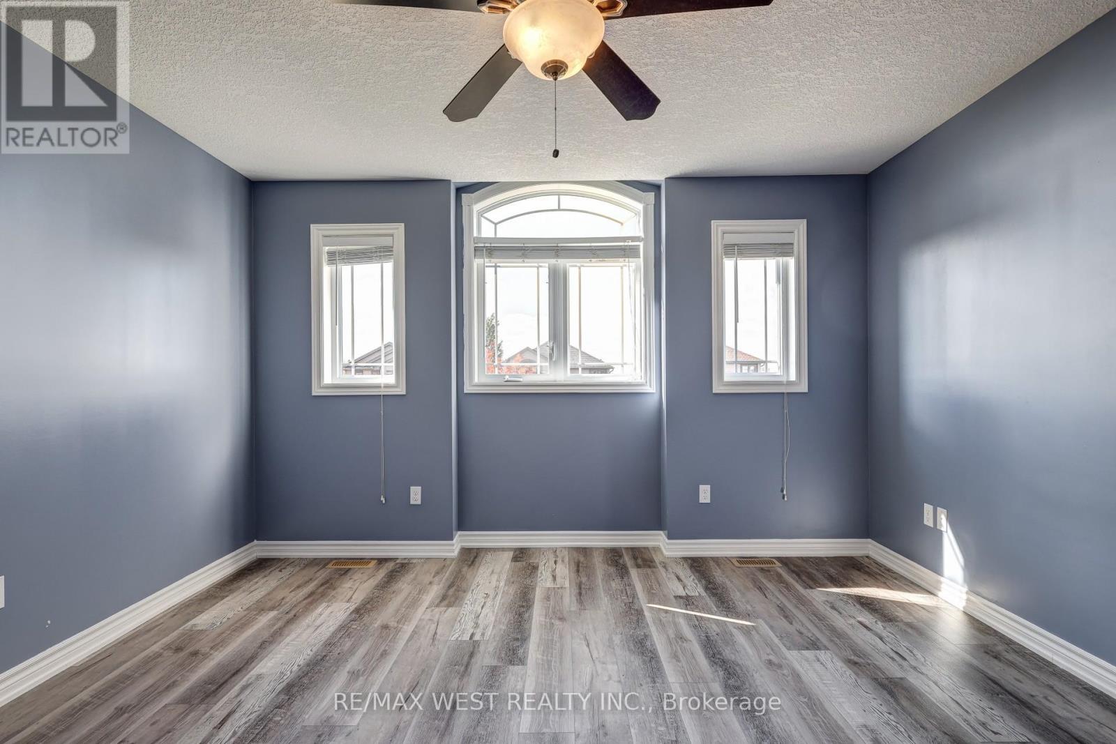 63 Havenwood Street, Middlesex Centre, ON - Indoor Photo Showing Other Room