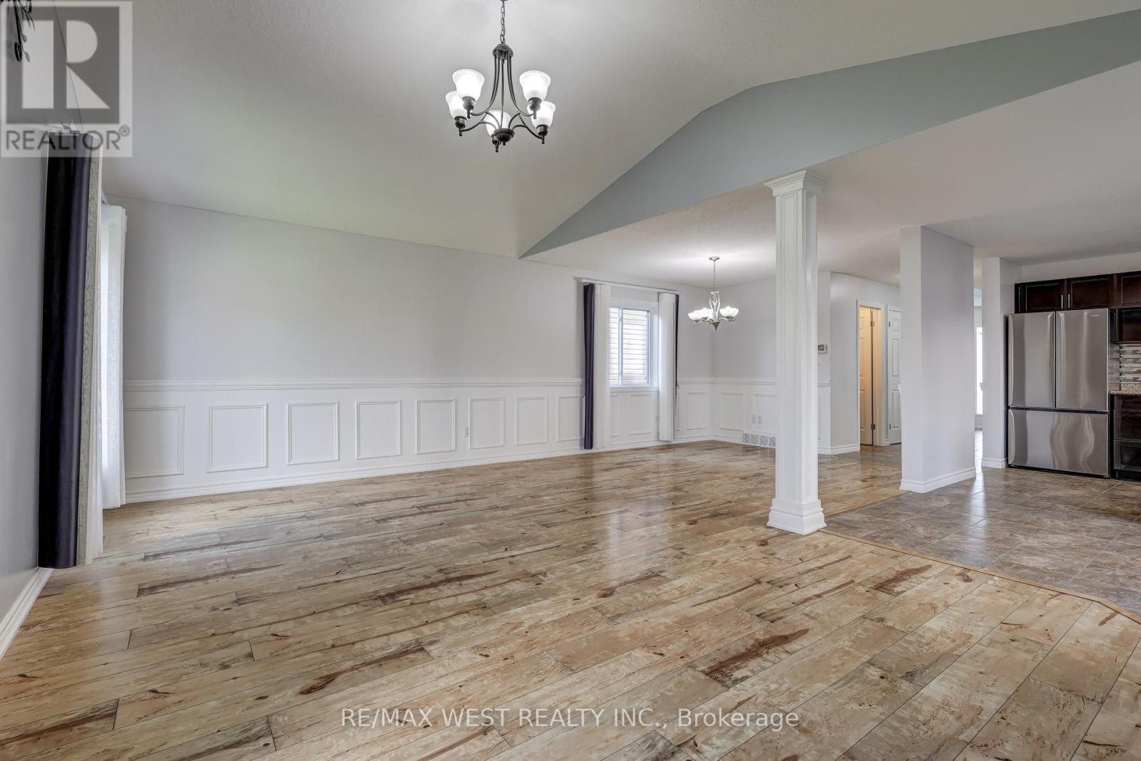 63 Havenwood Street, Middlesex Centre, ON - Indoor Photo Showing Other Room