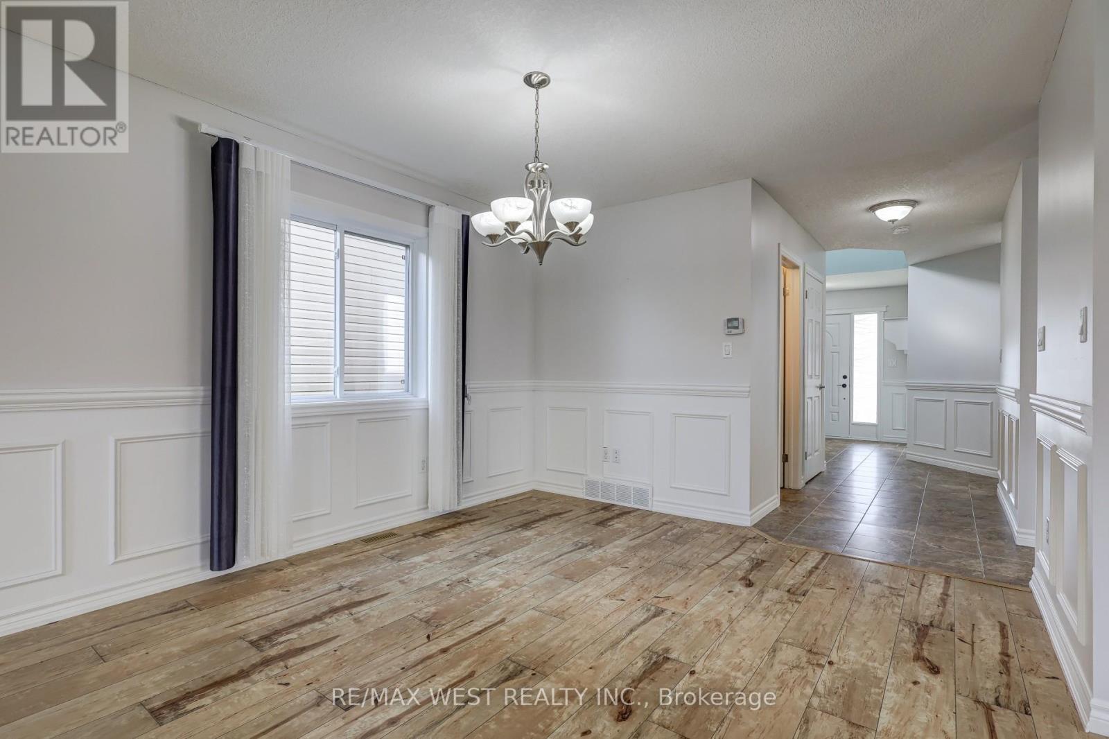 63 Havenwood Street, Middlesex Centre, ON - Indoor Photo Showing Other Room