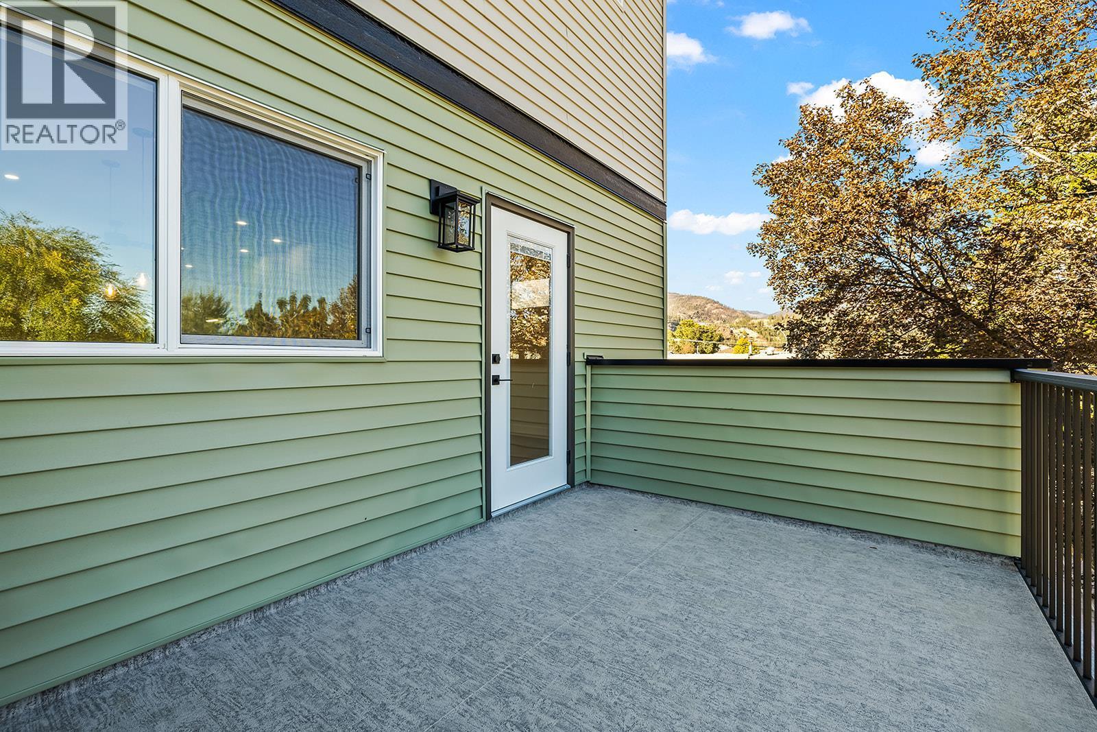 2709 Hewl Road, West Kelowna, BC - Outdoor With Exterior