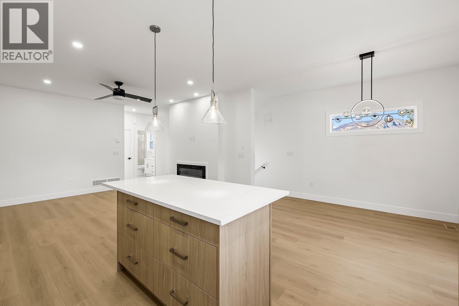 2709 Hewl Road, West Kelowna, BC - Indoor