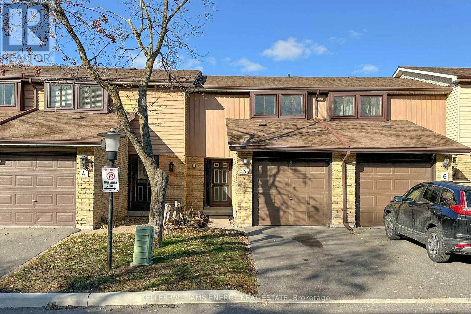 5 - 221 Ormond Drive, Oshawa (Samac), ON - Outdoor