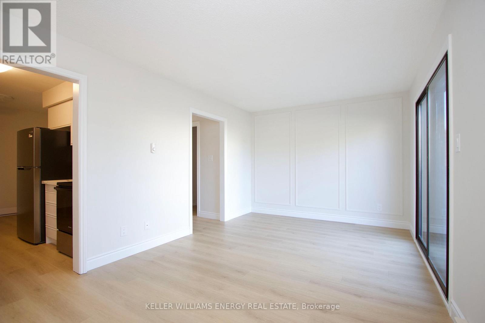 5 - 221 Ormond Drive, Oshawa (Samac), ON - Indoor Photo Showing Other Room