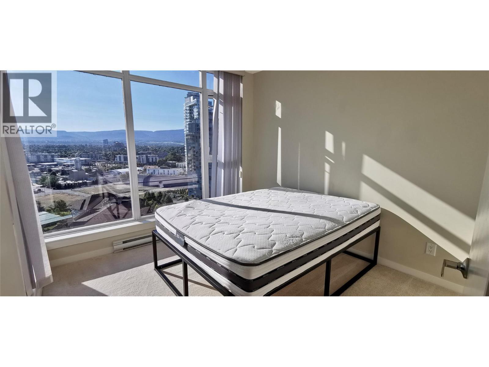 1075 Sunset Drive Unit# 1803, Kelowna, BC - Indoor