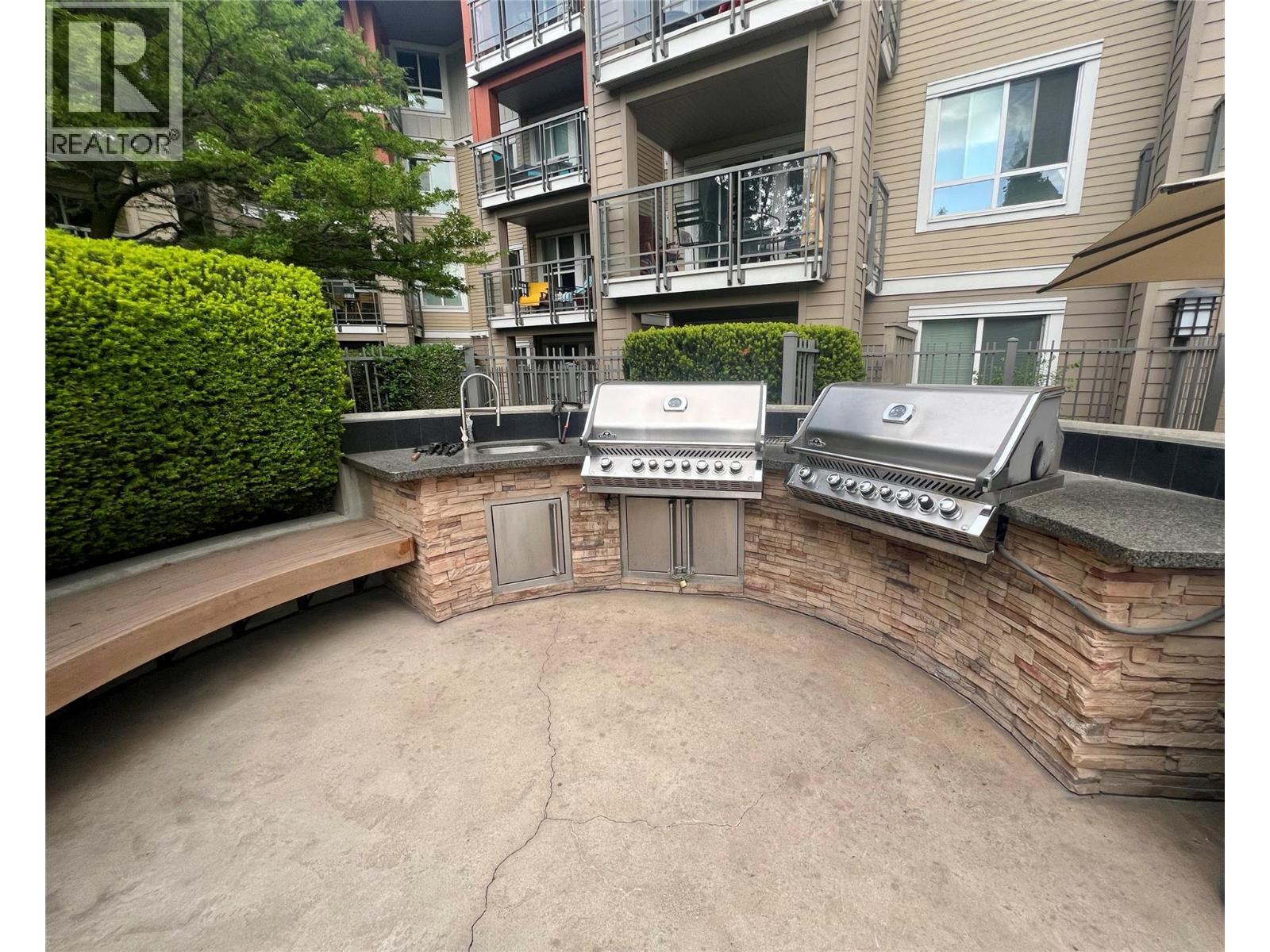 1075 Sunset Drive Unit# 1803, Kelowna, BC - Outdoor With Balcony
