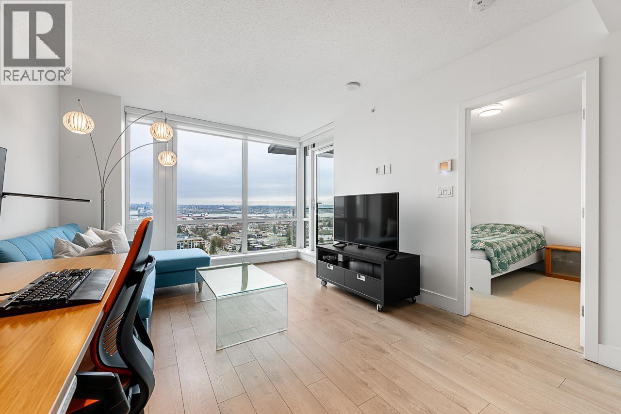 2106 1550 Fern Street, North Vancouver, BC - Indoor Photo Showing Other Room