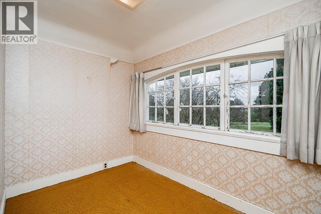 1204 Grand Boulevard, North Vancouver, BC - Indoor Photo Showing Other Room