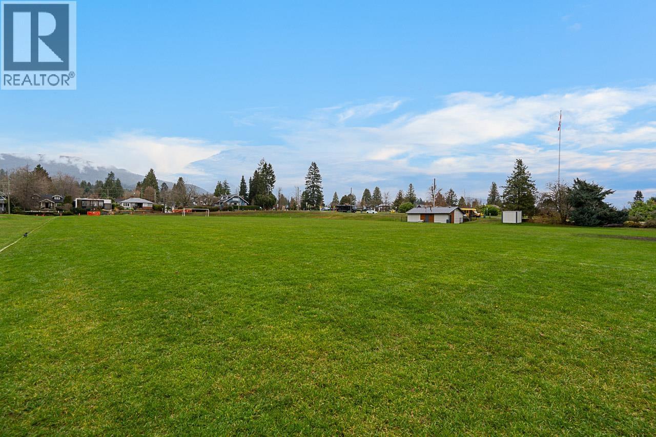 1204 Grand Boulevard, North Vancouver, BC - Outdoor With View
