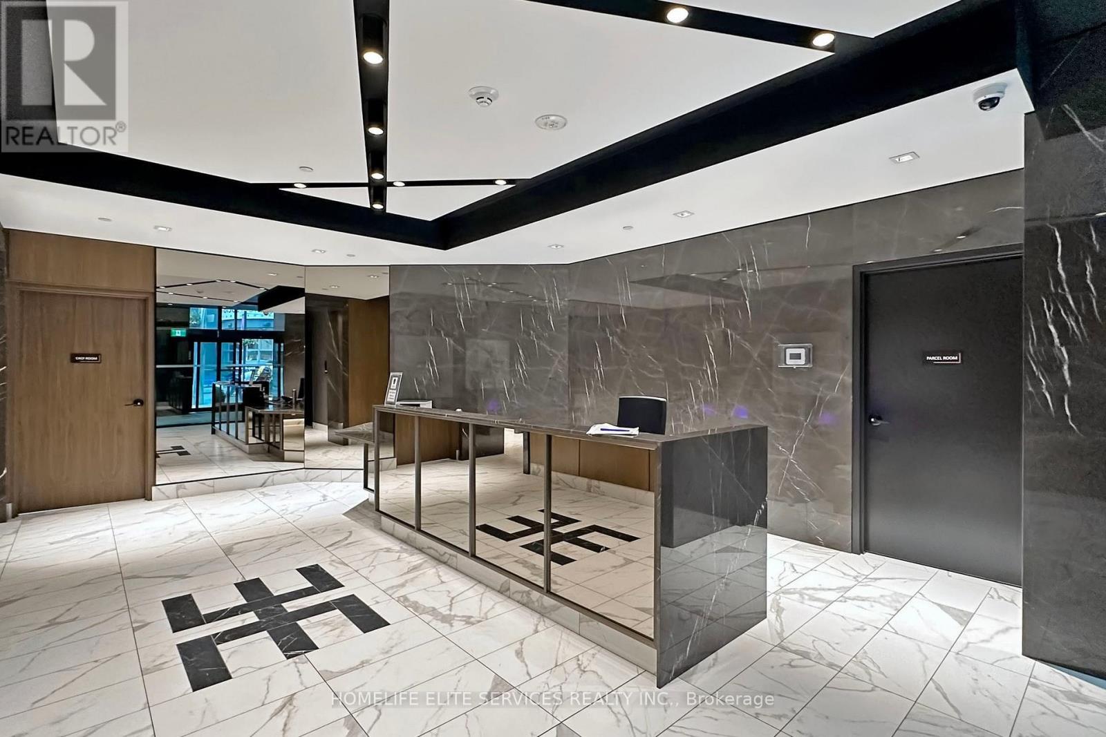 703 - 327 King Street W, Toronto, ON - Indoor Photo Showing Other Room