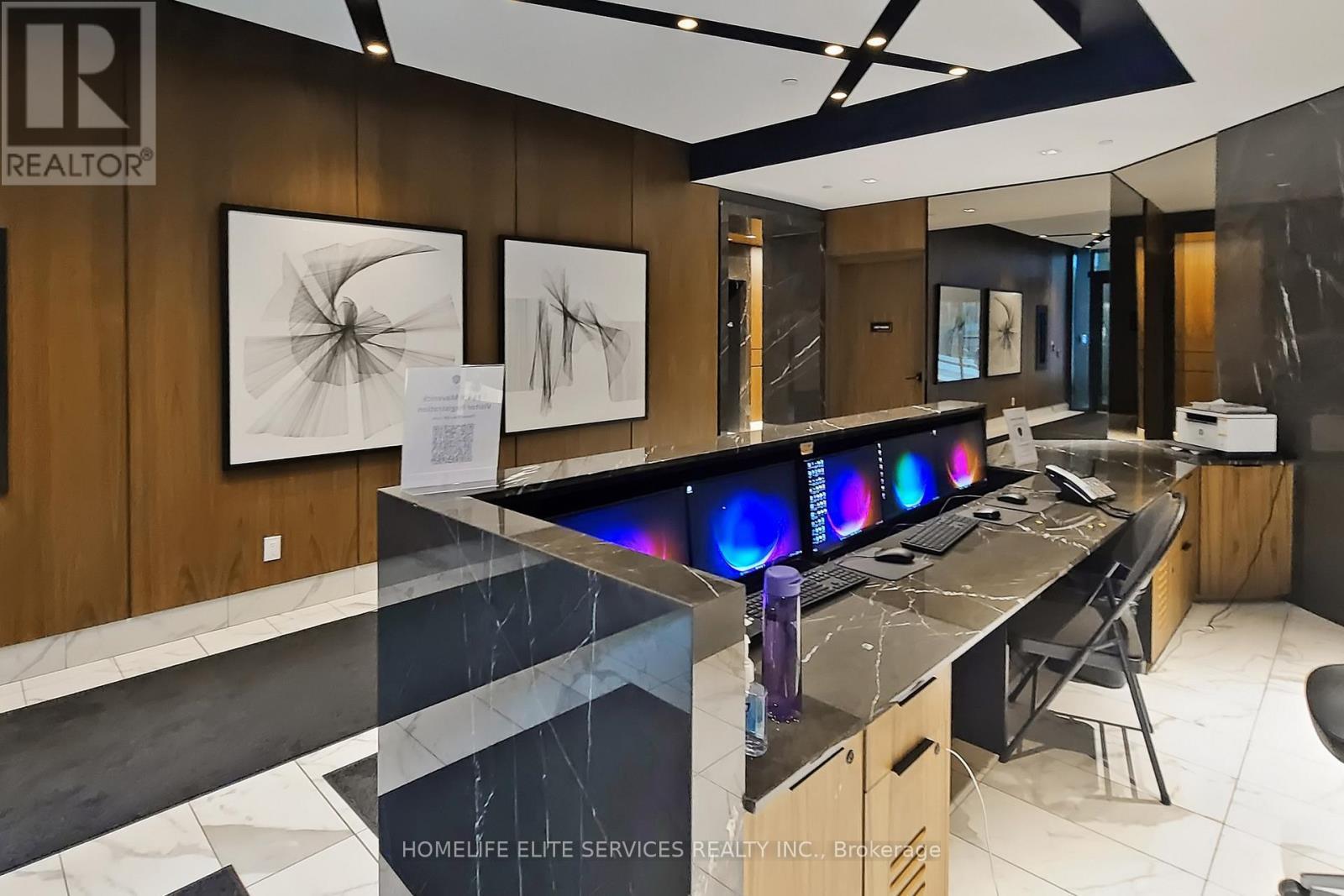 703 - 327 King Street W, Toronto, ON - Indoor Photo Showing Other Room