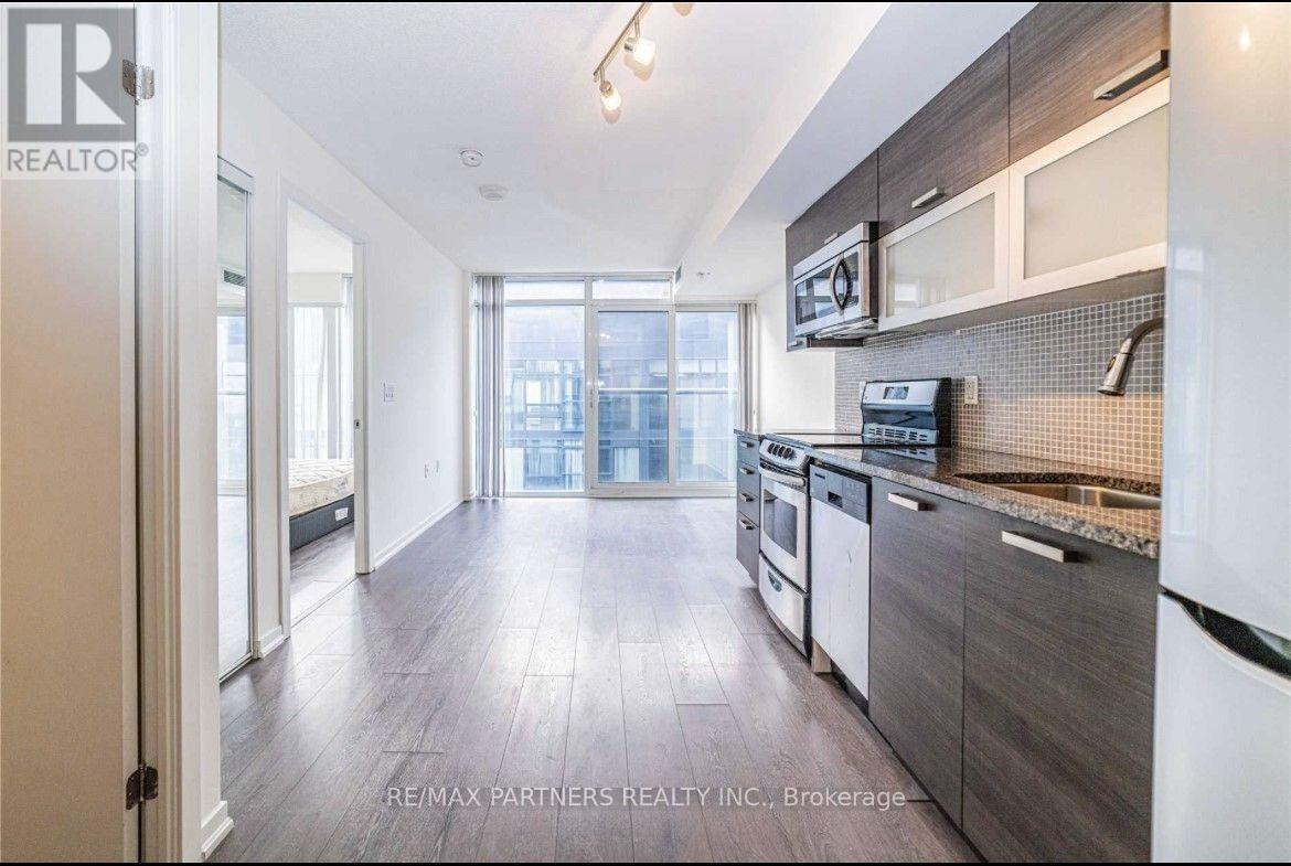 2201E - 36 Lisgar Street, Toronto, ON - Indoor Photo Showing Kitchen With Upgraded Kitchen