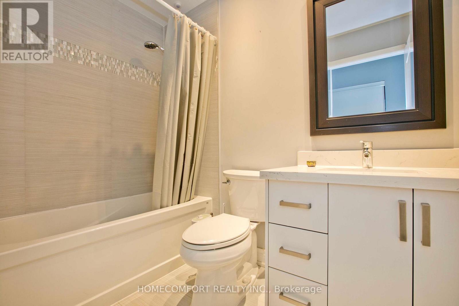 109 - 62 Suncrest Boulevard, Markham, ON - Indoor Photo Showing Bathroom