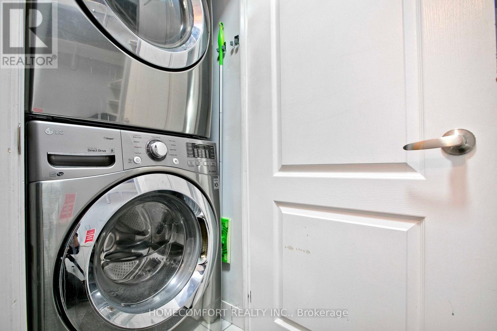 109 - 62 Suncrest Boulevard, Markham, ON - Indoor Photo Showing Laundry Room