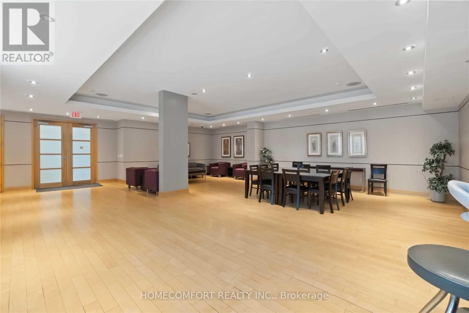 109 - 62 Suncrest Boulevard, Markham, ON - Indoor Photo Showing Other Room