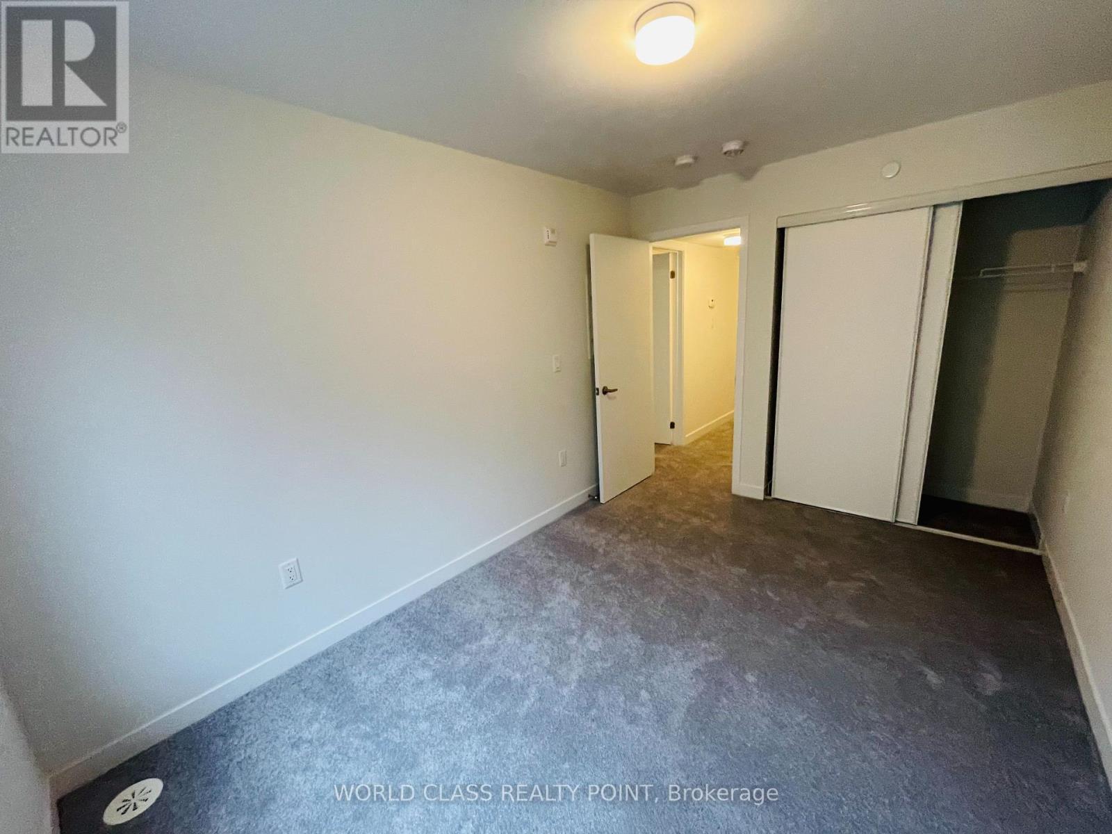 15 - 3425 Ridgeway Drive, Mississauga, ON - Indoor Photo Showing Other Room