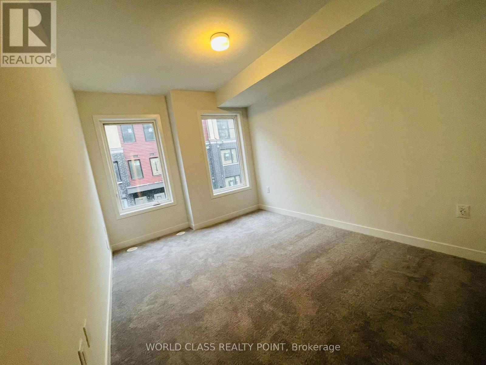 15 - 3425 Ridgeway Drive, Mississauga, ON - Indoor Photo Showing Other Room