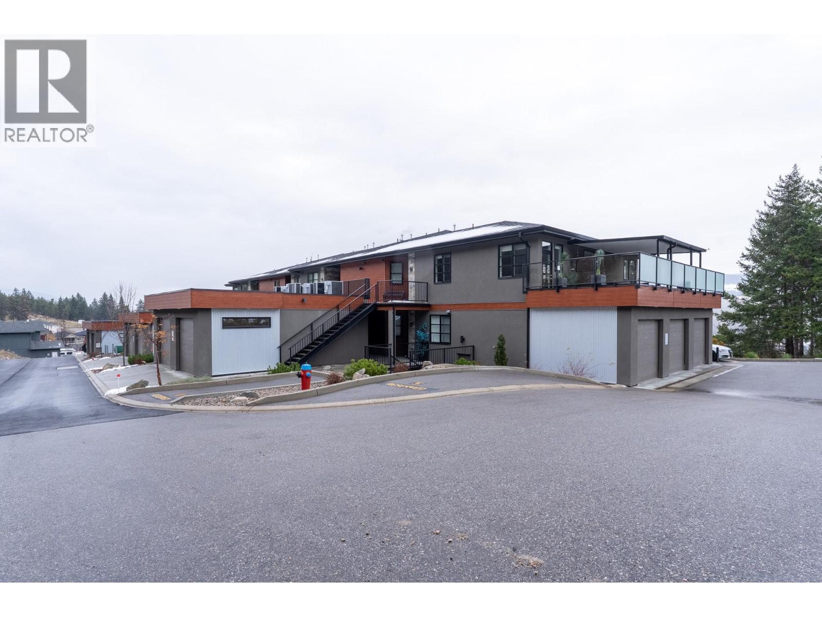 9700 Santina Road Unit# 5, Lake Country, BC - Outdoor