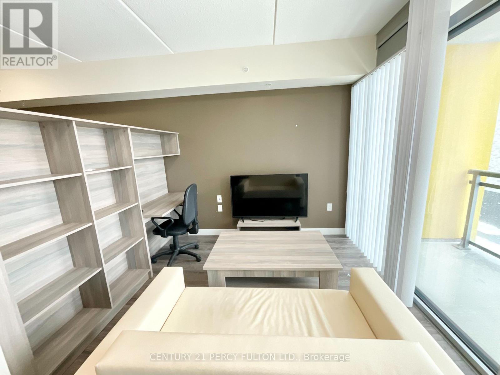 302 - 257 Hemlock Street, Waterloo, ON - Indoor